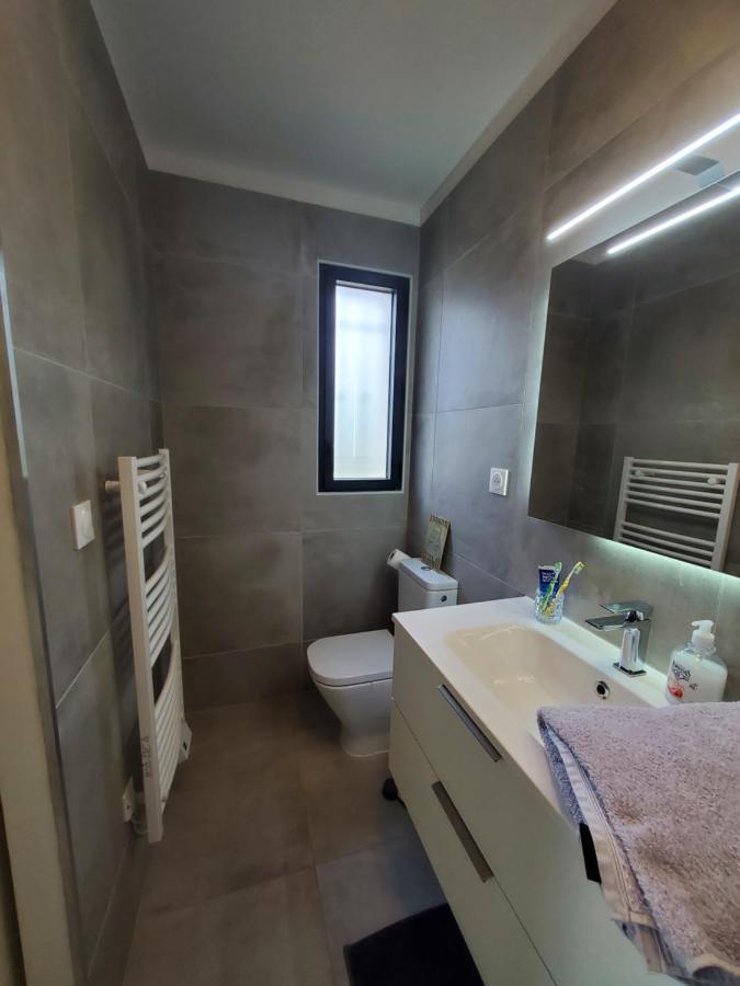 Charmant Studio Moderne Avec Exterieur "Dormir En Provence" Fontvieille Exteriér fotografie